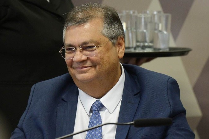 Após sabatina na CCJ, Plenário do Senado Federal aprova nome do senador licenciado e ministro da Justiça, Flávio Dino para o STF