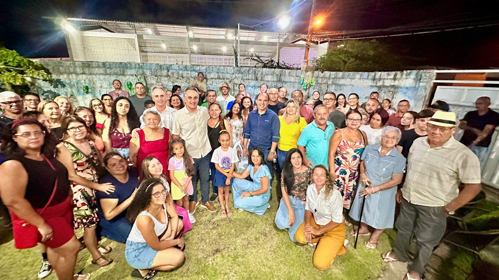 Pré-candidato a prefeito, Luciano Cartaxo reúne militância em Mangabeira e escuta demandas da população nas áreas da saúde, educação e transporte público”