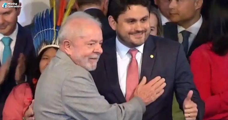 PF indicia ministro de Lula por suspeita de corrupção e organização criminosa em desvios da Codevasf