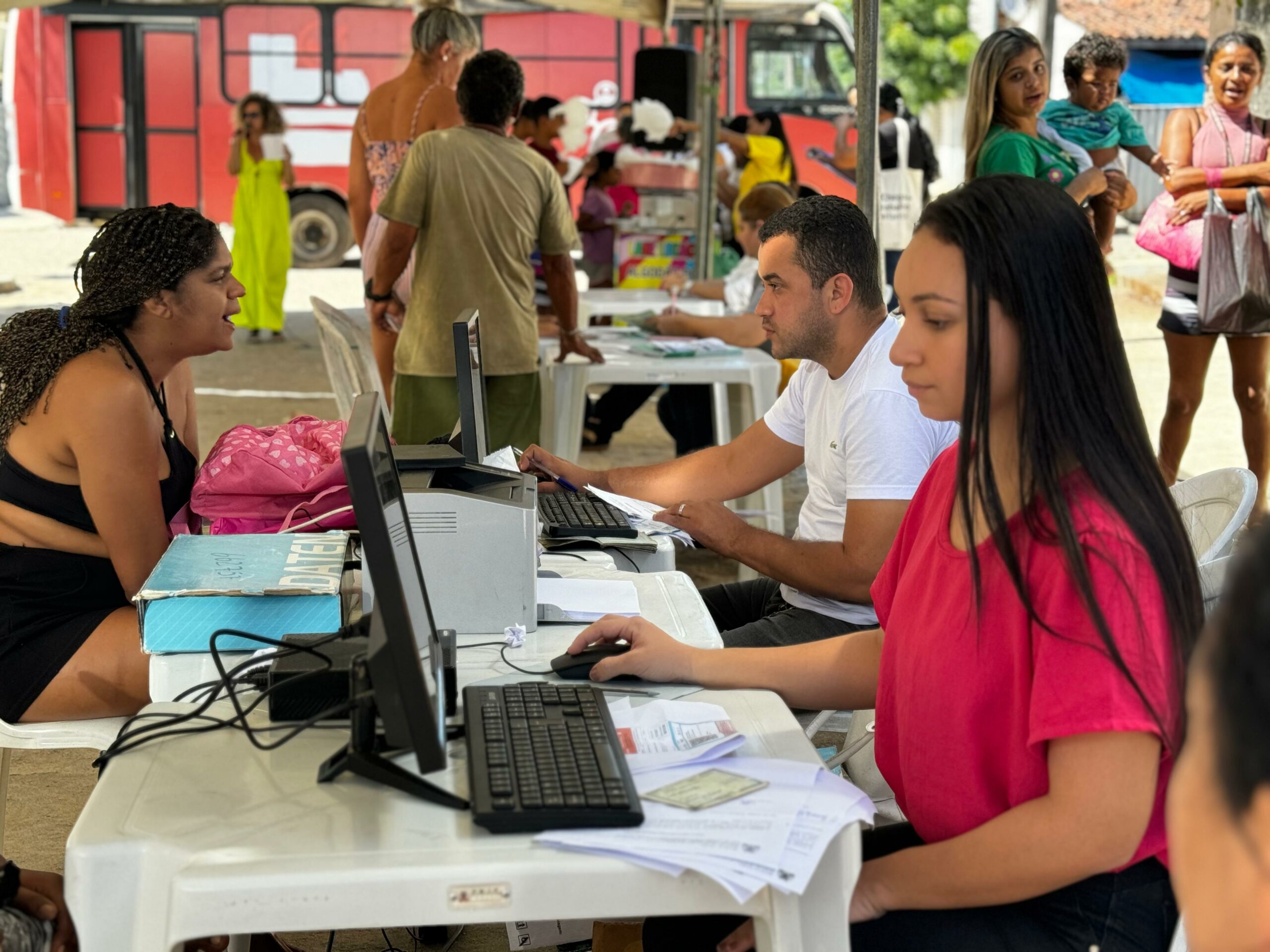 Saúde e empregabilidade: Prefeitura de João Pessoa realiza Caravana de Serviços no bairro Jardim Veneza