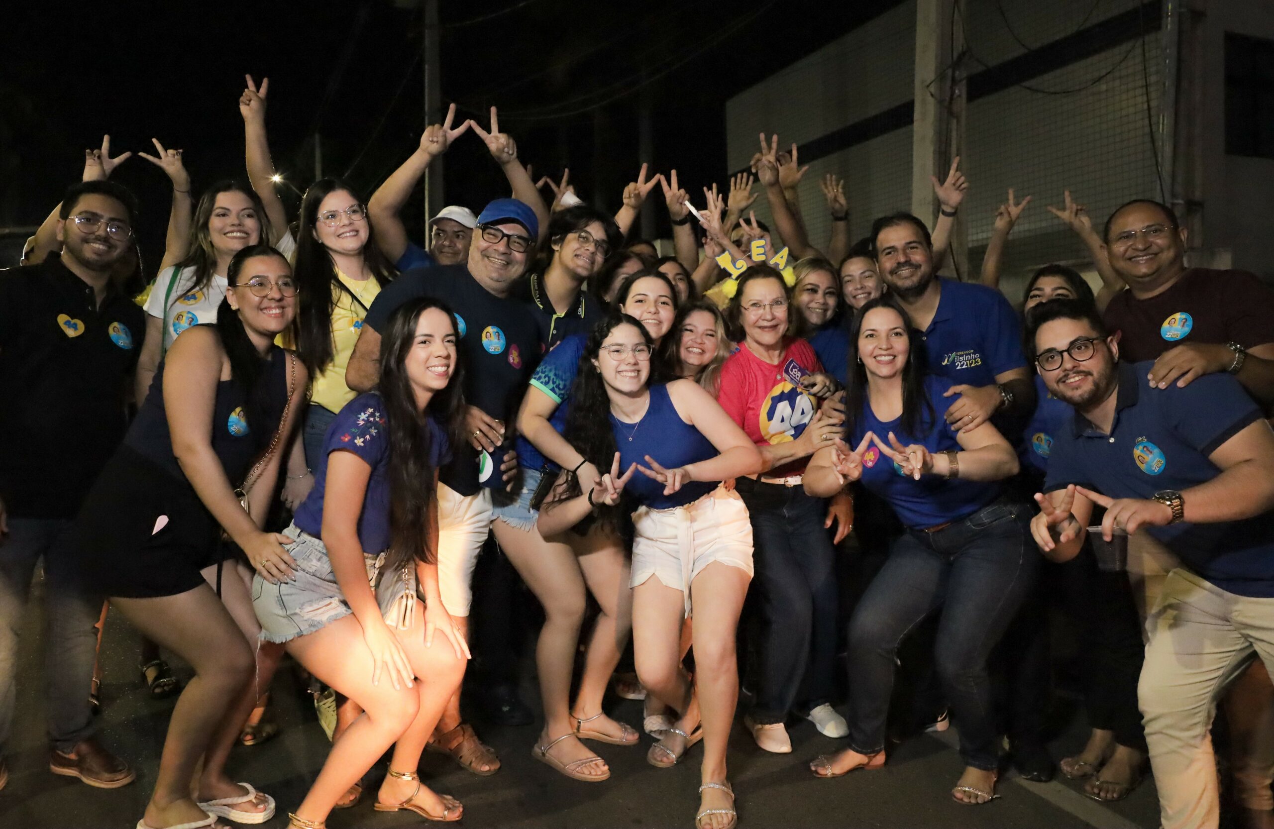 Candidata Lea Toscano reúne multidão em primeiro adesivaço de campanha em Guarabira