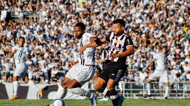 Treze derrota o Arapiraca no Amigão e conquista vaga nas Oitavas de Final da série D