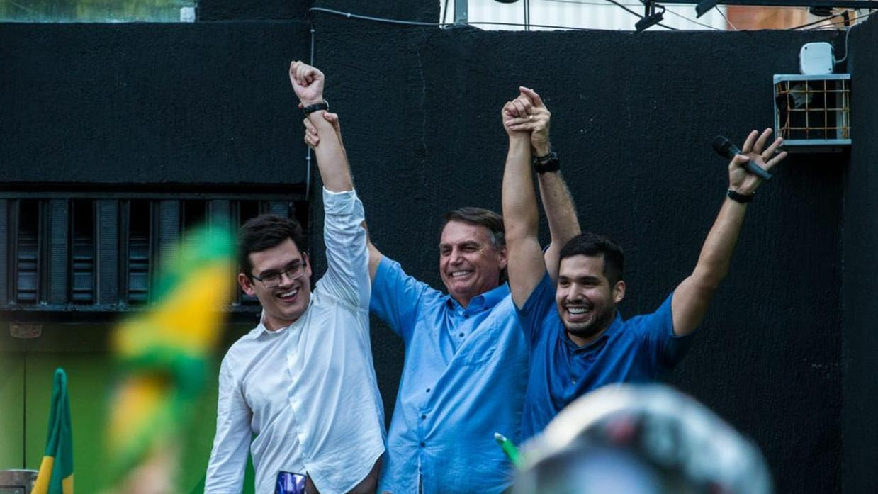 Eleição em Fortaleza aponta avanço da direita com André no 2º turno e vereadoras campeãs de votos