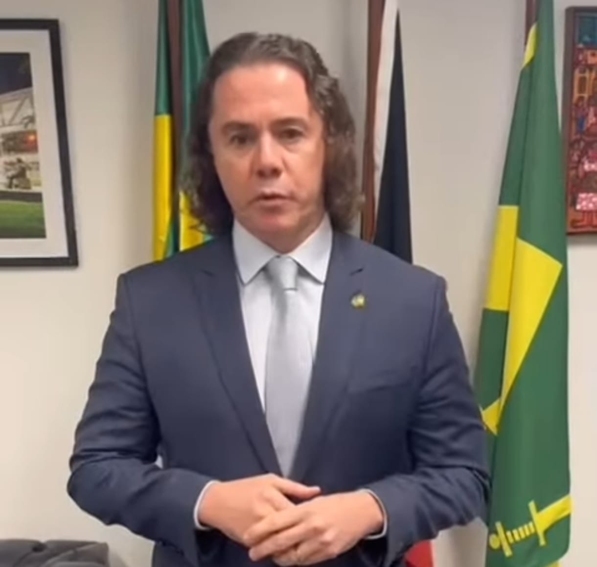 Presidente do MDB na Paraíba, senador Veneziano anuncia neutralidade no segundo turno da eleição em João Pessoa