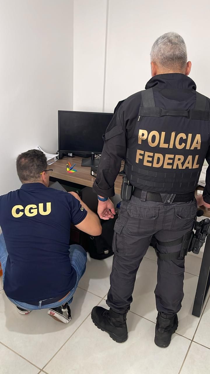 Polícia Federal realiza Operação “Festa no Terreiro 3” para investigar crimes em licitações na cidade de Campina Grande