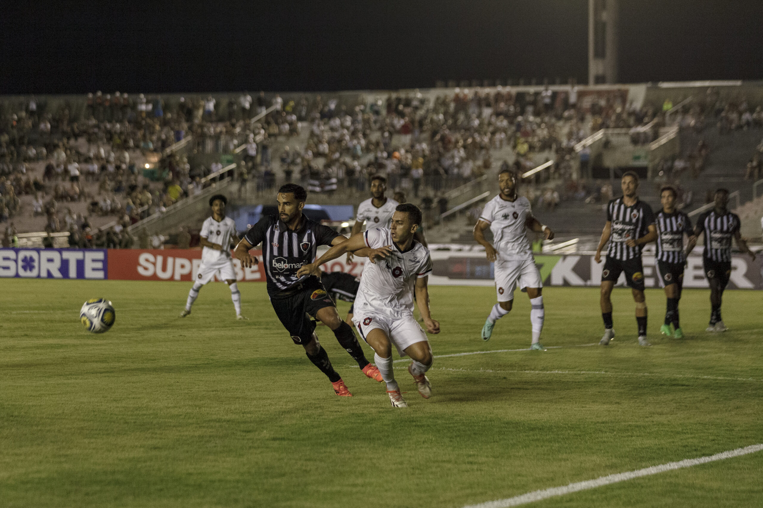 Botafogo decepciona torcida, perde para o Moto Club e está e fora da Copa do Nordeste 2025