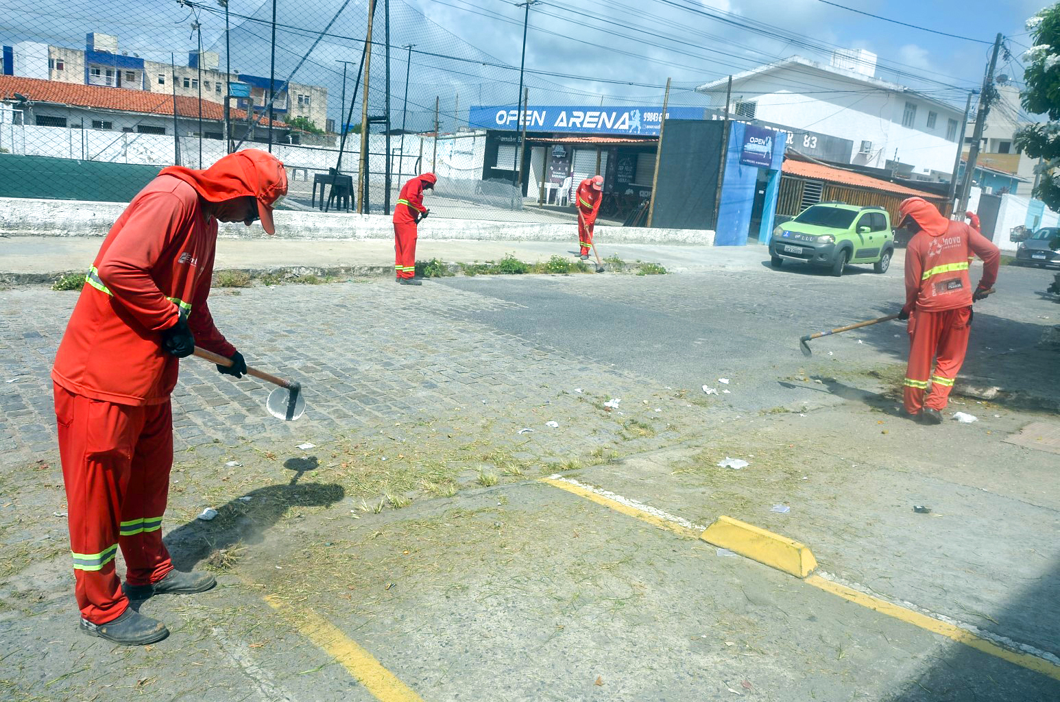 Cidade limpa: Dez bairros de João Pessoa recebem serviços de zeladoria da Emlur nesta quarta-feira